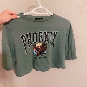 green trendy crop top